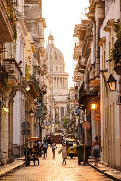 Гавана, Куба - один из самых фотогеничный и красивых городов в мире.