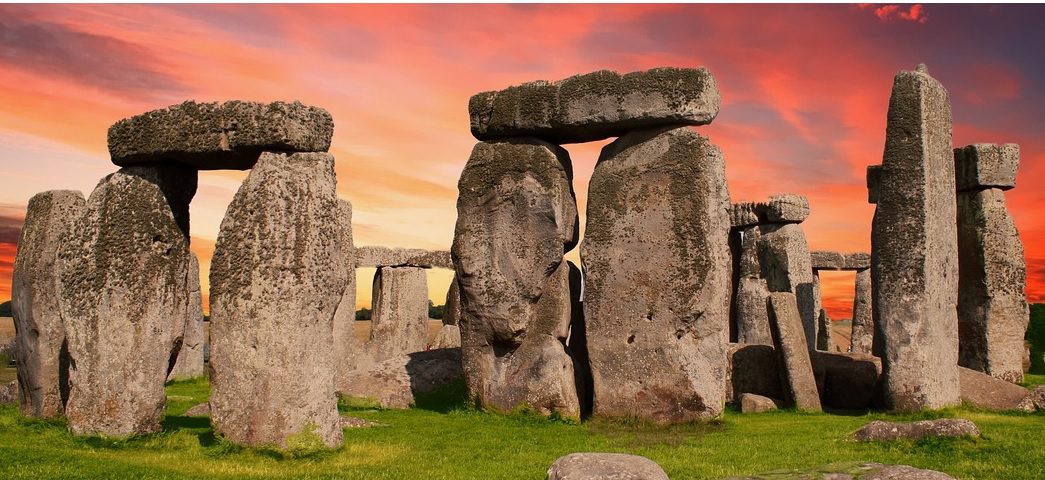 Best Stonehenge Tours From London
