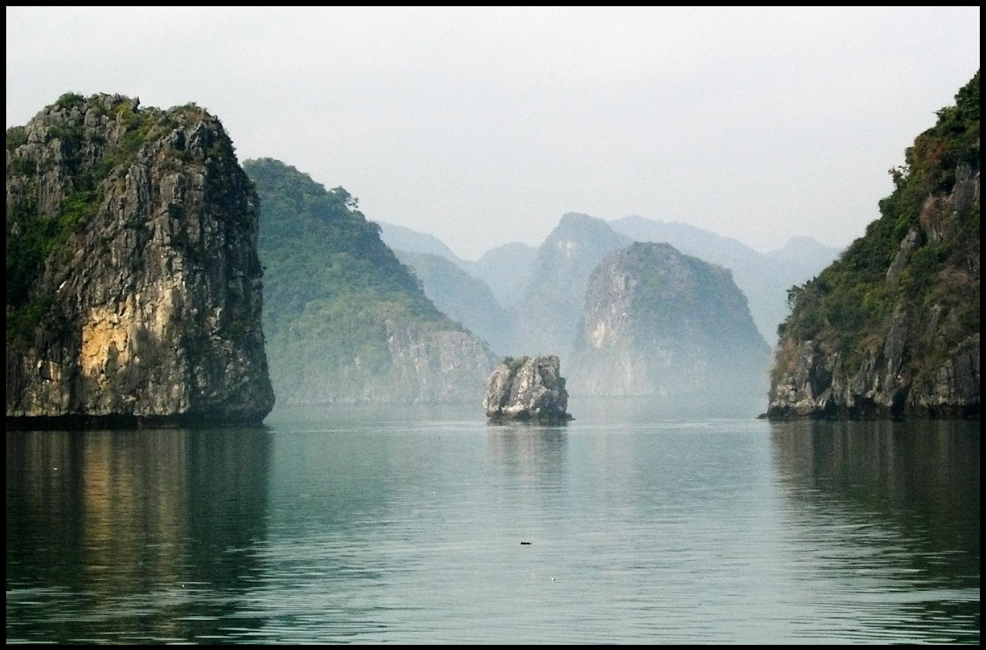 Ha Long Bay