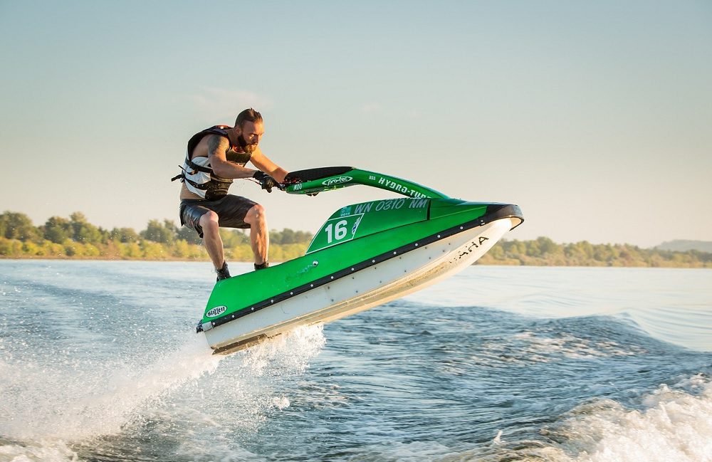 jet ski