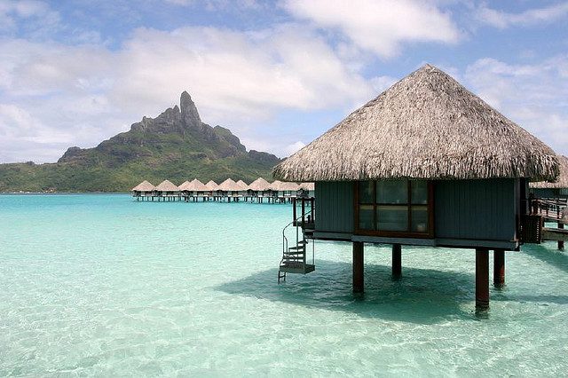 Bora Bora bungalow