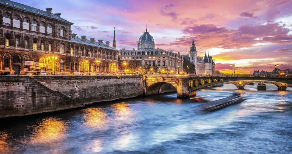 Best Seine River Dinner Cruises